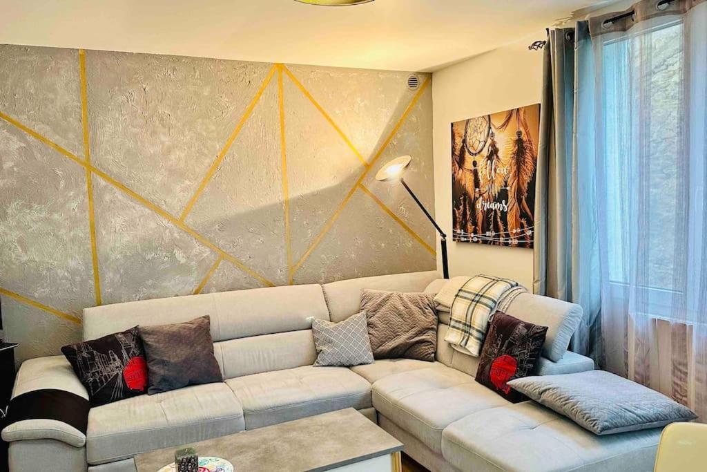 Appartement Jardin Du Palais- Relaxation Centrale المظهر الخارجي الصورة